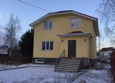Дом 280 м² на участке 15 сот.