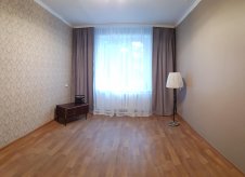 1-к квартира, 400 м², 2/4 эт.