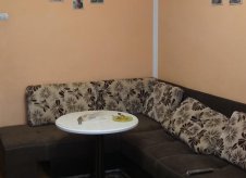1-к квартира, 380 м², 3/5 эт.