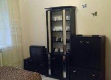 1-к квартира, 300 м², 4/5 эт.
