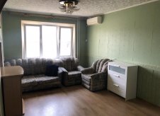 2-к квартира, 52 м², 2/10 эт.