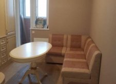 1-к квартира, 370 м², 7/17 эт.