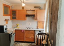 2-к квартира, 44 м², 3/4 эт.