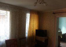 Дом 40 м² на участке 2 сот.