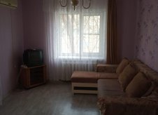 2-к квартира, 40 м², 1/5 эт.
