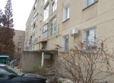 2-к квартира, 42 м², 2/5 эт.