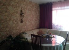 3-к квартира, 69.8 м², 2/5 эт.