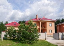 Коттедж 590 м² на участке 15 сот.