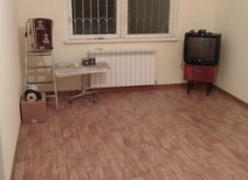 1-к квартира, 60 м², 2/5 эт.