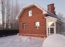 Дом 217 м² на участке 5 сот.
