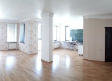 3-к квартира, 116 м², 8/10 эт.