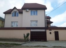 Дом 443 м² на участке 7.5 сот.