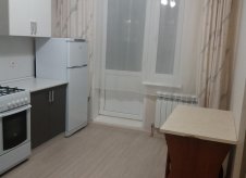 1-к квартира, 42 м², 7/10 эт.