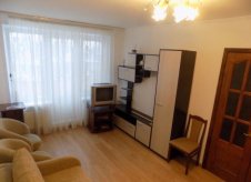 2-к квартира, 74 м², 4/10 эт.