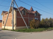 Дом 250 м² на участке 4.1 сот.