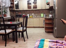 2-к квартира, 65 м², 2/5 эт.
