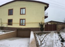 3-к квартира, 75 м², 2/2 эт.