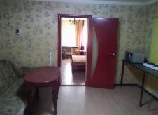 2-к квартира, 37 м², 1/3 эт.