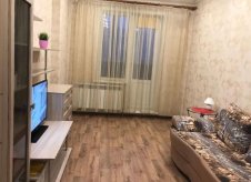 1-к квартира, 400 м², 3/6 эт.