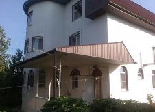 Дом 370 м² на участке 13 сот.