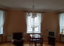 2-к квартира, 65 м², 2/5 эт.