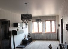Коттедж 217 м² на участке 6 сот.