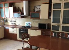 4-к квартира, 123 м², 2/6 эт.