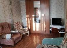 1-к квартира, 300 м², 4/5 эт.