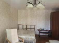 1-к квартира, 360 м², 2/9 эт.