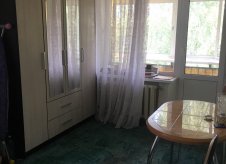 1-к квартира, 300 м², 5/5 эт.