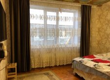 Дом 238 м² на участке 8 сот.