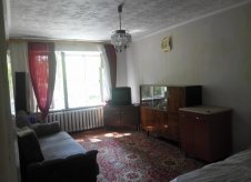 1-к квартира, 360 м², 1/10 эт.