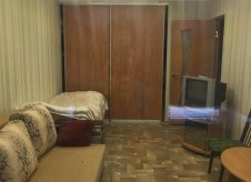 1-к квартира, 300 м², 4/5 эт.