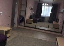 1-к квартира, 380 м², 4/10 эт.