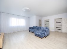 Дом 130 м² на участке 12 сот.