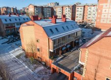 Дом 272 м² на участке 4 сот.