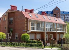 Дом 272 м² на участке 4 сот.