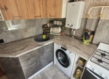 2-к квартира, 45 м², 5/5 эт.