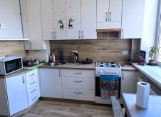 2-к квартира, 63 м², 3/3 эт.