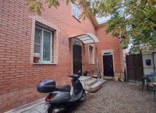 Дом 147 м² на участке 5 сот.